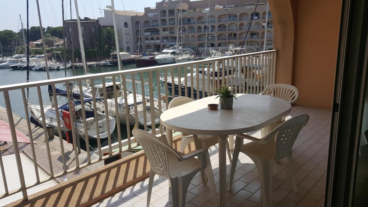 Port La Gavine Vue Mer Йер Экстерьер фото